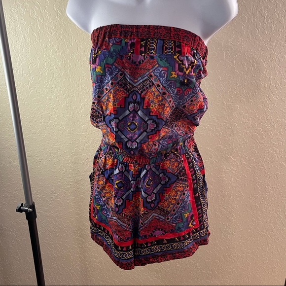 Tribal print romper - Picture 5 of 7